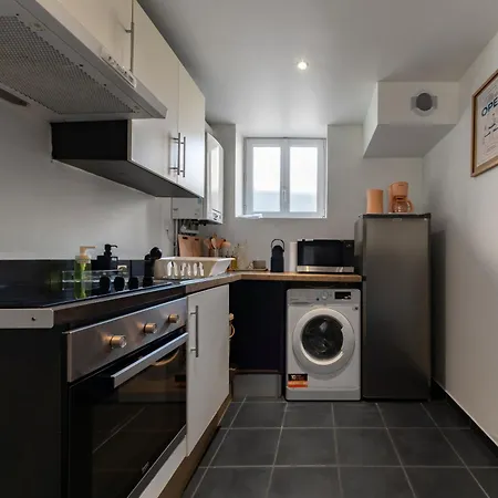Apartment Le Charlot - Design Avec Parking Et Terrasse *